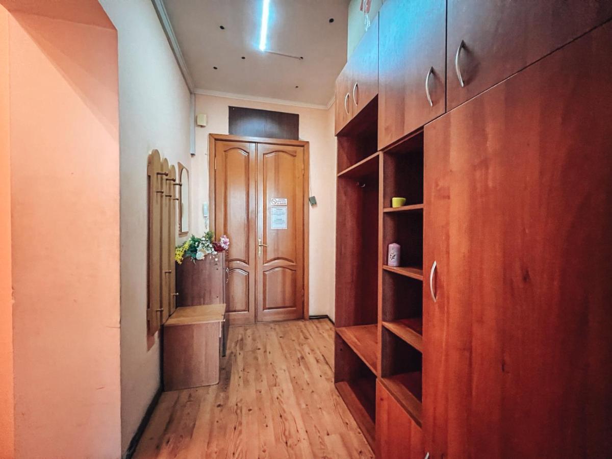 Apartments On Kreshchatik 17 Kiev Exterior foto