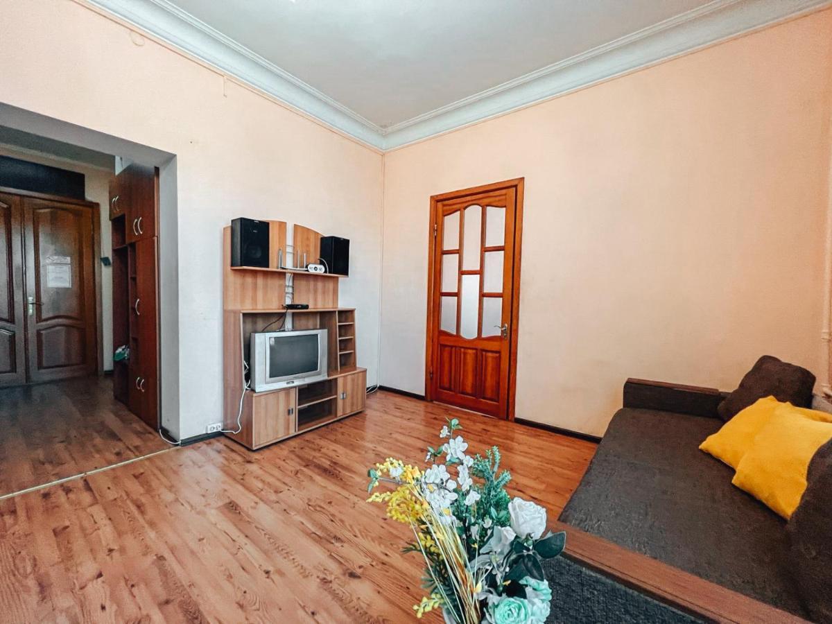 Apartments On Kreshchatik 17 Kiev Exterior foto